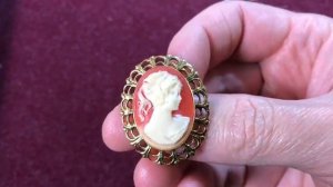 Неожиданые винтажные украшения!!!Броши от CORO ,EISENBERG ORIGINAL и КАМЕИ!!!!