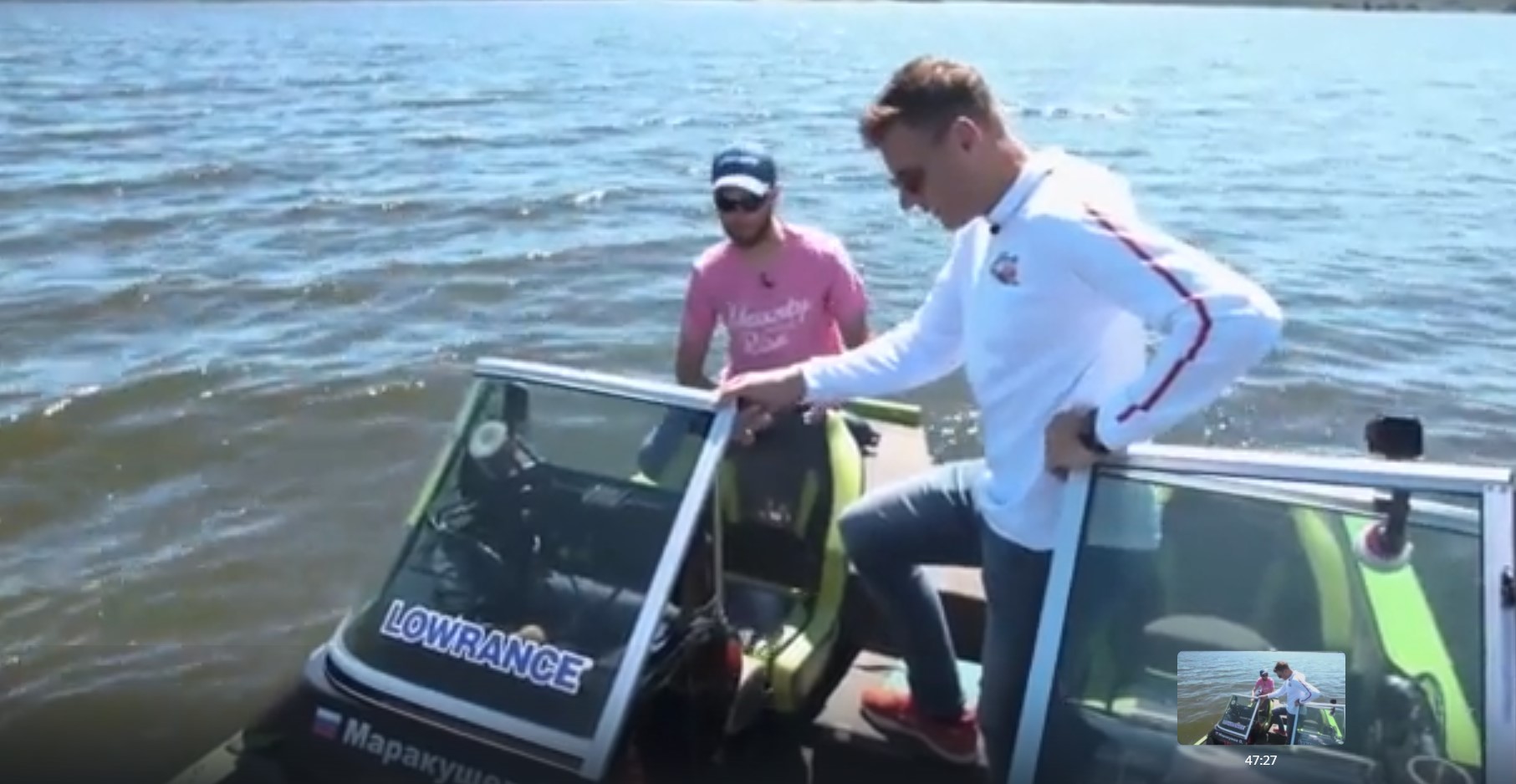Сравнение лодок: ALUMA Storm 577 VS Finval 555 sport angler