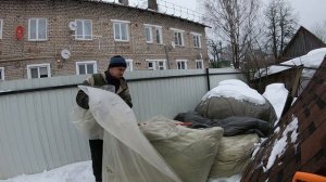 На улице грандиозная оттепель А у меня голова забита другим Хватит ли мне утеплителя