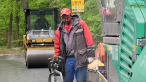 В Самаре на обновленных дорожных объектах наносят разметку термопластиком