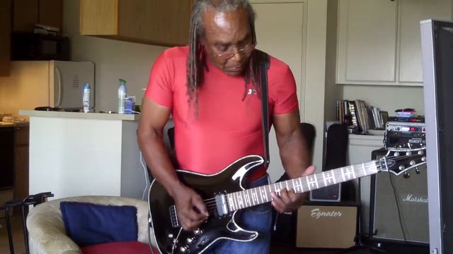 Schecter Hellraiser FR - S смотреть онлайн