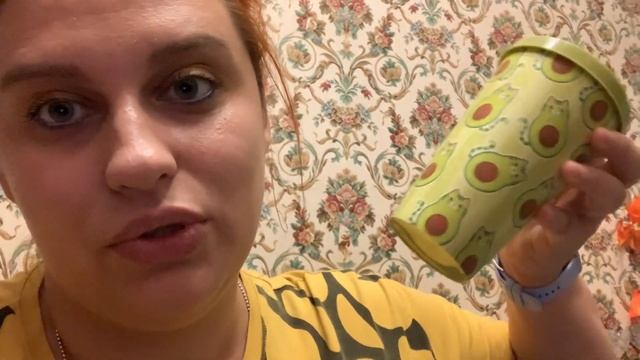 VLOG: Обустройство квартирки. Супчик куриный. Печать фото с фотосессии. 25.09.23 #уют #семья смотреть онлайн