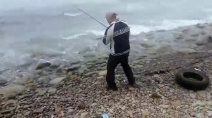 Рыбалка с берега владивосток