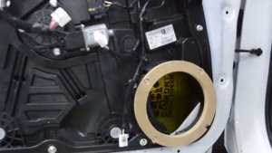KIA Sportage шумоизоляция, установка колонок