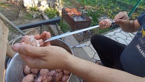 Грибы на мангале.? Шампиньоны на шомпуре. Как помыть грибы. Грибы вкуснее мяса. Маринад.