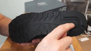 Обзор Кроссовки New Balance 373.