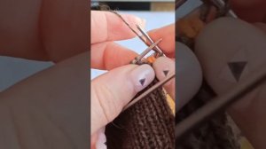 Обвитые петли в левую и правую стороны.