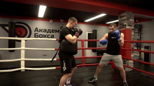 В любой непонятной ситуации бей по печени. Как переломить сложный бой. смотреть онлайн