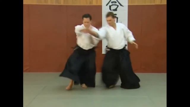 Christian Tissier | Aikido | aihanmi katatedori | sankyo uchi kaiten omote смотреть онлайн