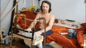 Тренажеры Г КОЧЕТКОВА фильм57 перелом--травма позвоночника стоим в ходунках г ВЛАДИВОСТОК