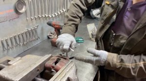 РЕШАЕМ ПРОБЛЕМУ СО СЛОМАННЫМ ШТУЦЕРОМ!!! #штуцер #сломалштуцер #каквыкрутить