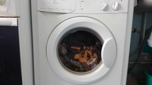 Indesit WISL62. Program 9. Express, 30°C. The most dangerous spins IN EVER!!!