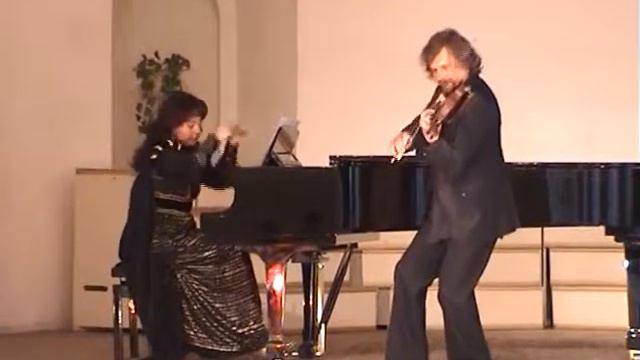 V.Sapognin Merry violin V.Bessonov(violin)Y.Voznesenskaya)(piano)-В.Бессонов(скрипка), смотреть онлайн