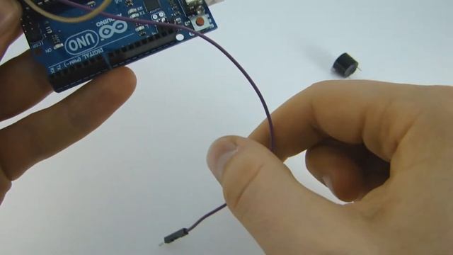 Ёмкостный датчик прикосновения. Урок @ RobotClass смотреть онлайн