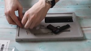 Модель пистолета Colt M 1911 из металла 1:2