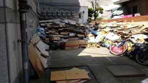 Плюшкины.Бережливость или скупость?