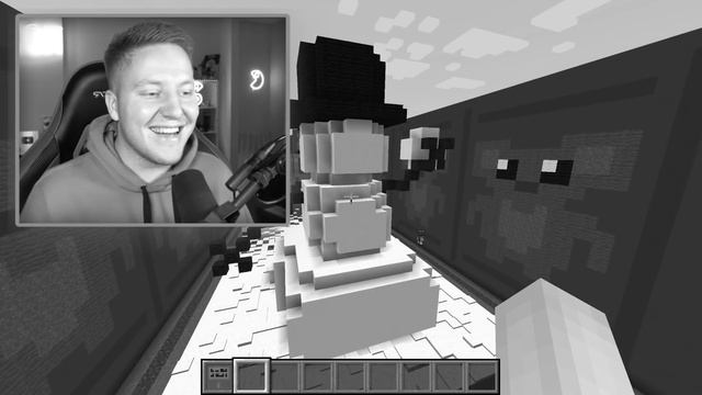 ПОСТРОЙКА за 1500$ VS 10$ в Майнкрафт смотреть онлайн