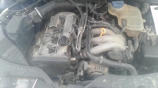 Пассат б5 1. 8 турбо. Passat b5 подкапотка. Троит б5. Двигатель фольксваген пассат б5 1.