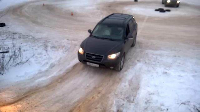 Tuareg vs. Santa Fe vs. Forester, part 2 смотреть онлайн