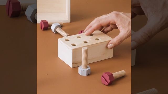 Набор игрушечных инструментов в чемодане Kid's Concept смотреть онлайн