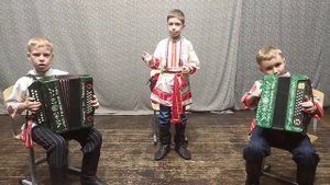 ТН Хренников Речная песенка ансамбль гармонистов МБУ ДО Детская школа искусств №3 г Ельца солист Гу