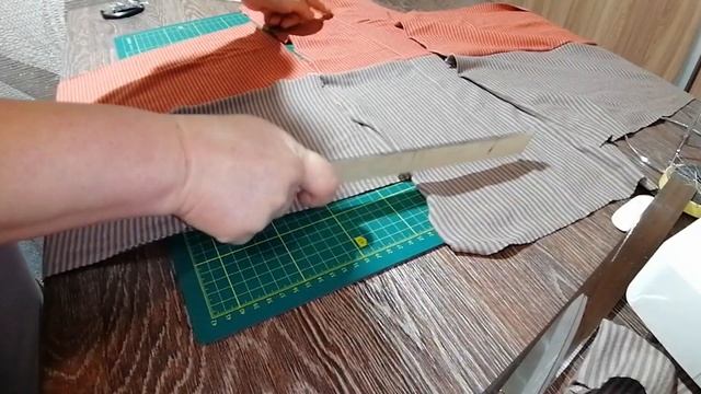 Как пошить Один свитер из Двух водолазок (27)/Переделка свитеров смотреть онлайн