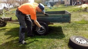 1 мая 2021 г. Мотоблок Аврора, меняю колесо на прицепе???