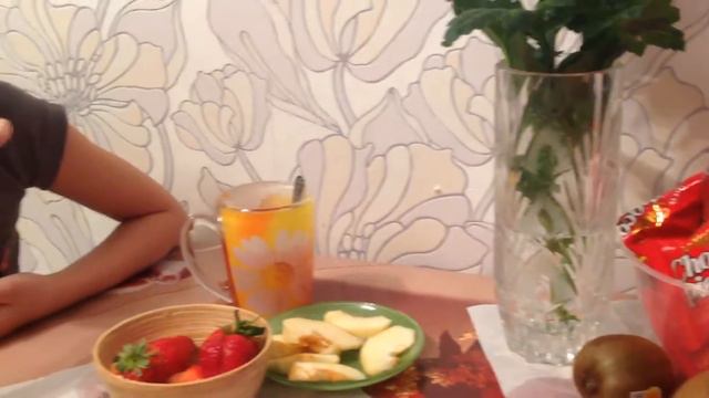 Диана и клубника.март 2017 г.г.Комсомольск-на-Амуре смотреть онлайн