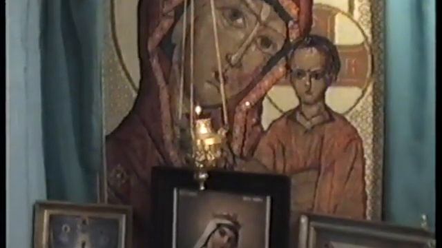 Вечернюю в крестилке , правит о.Павел (схиеромонах ПАИСИЙ) смотреть онлайн