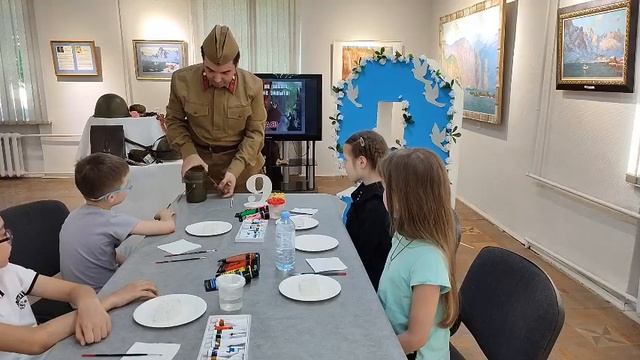 Роспись праздничного сувенира   "9 мая"