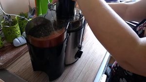 Соковыжималка BBK JC080-H06