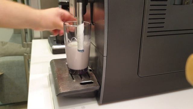 Bosch Vero Cappuccino 200 смотреть онлайн