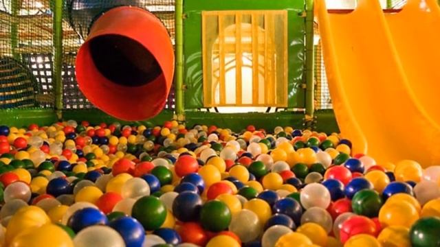 Открыть детскую игровую комнату / Бизнес идея с быстрой окупаемостью