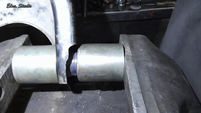 Замена сайлентблоков переднего рычага Renault Sandero смотреть онлайн