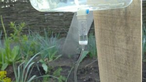 Капельный полив за 3 минуты и 50 рублей.