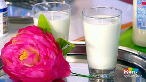 Молоко - пить или не пить? Жить здорово! Фрагмент выпуска от 15.06.2017