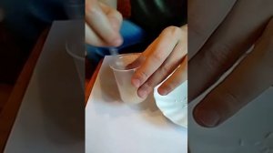 Как отличить сливочное масло от пальмового или маргарина по растворимости в подсолнечном масле