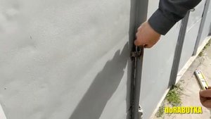 Засовы ворот, фиксаторы. Доводим до ума. doRABOTKA