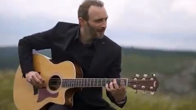 Завораживающая музыка !!! Хочется смотреть и слушать бесконечно !!! 40 FINGERS - Антонио Вивальди . смотреть онлайн