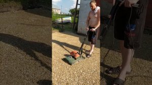 Испытание самодельной трамбовки.