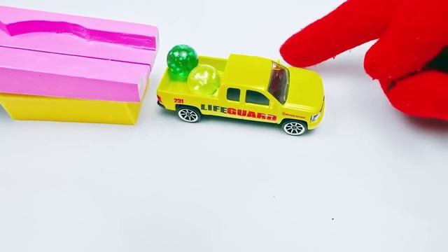 Шарики катаются по лабиринту_видео для детей_2023_109 смотреть онлайн