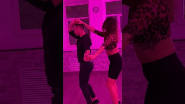 Сергей и София. Бачата смотреть онлайн