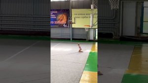 Яркое выступление гимнастки Ева музыка «Королева красоты»