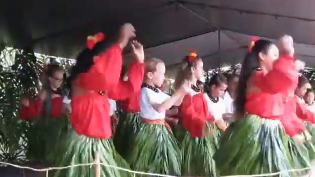 Ho'olaule'a Shady Grove 2015-stage right смотреть онлайн