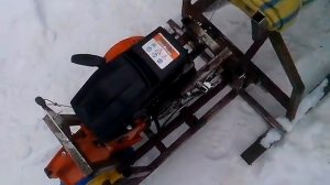 Детский снегоход с двигателем от бензопилы своими руками)))