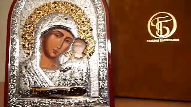 Казанская Божья Матерь. Серебряная икона с натуральными гранатами. Россия смотреть онлайн