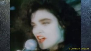 Alannah Myles - Love Is - 1989