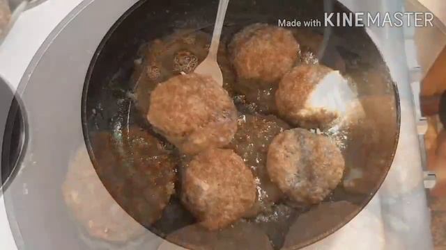 ИЗМИРСКИЕ ( ТУРЕЦКАЯ КУХНЯ) КОТЛЕТЫ // С  ОВОЩАМИ СО СПЕЦИЯМИ  В  ДУХОВКЕ// ГОТОВИМ ДОМА  И  ВКУСНО