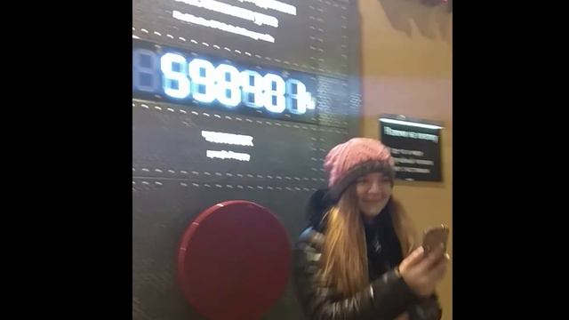 ВЛОГ/ЕКАТЕРИНБУРГ/ЭКСПЕРИМЕНТЫ/ЛЕДОВЫЙ ГОРОДОК/ФРИДА КИНГ/ПРОБНЫЙ ВЛОГ смотреть онлайн