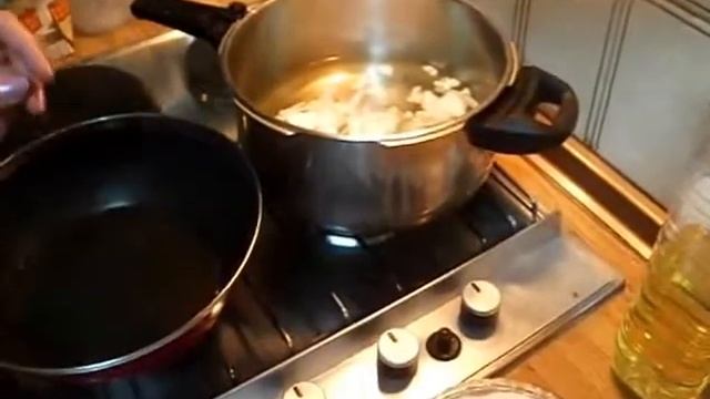 Как приготовить быстро курицу в белом вине?Курица в белом вине.